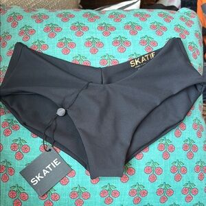 Skatie Shayla Mandi bottom S